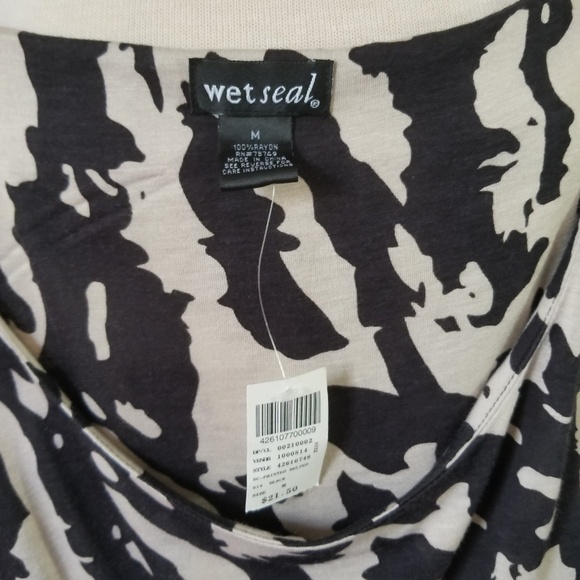 Wet Seal Belted Printed Dress - Picture 4 of 7